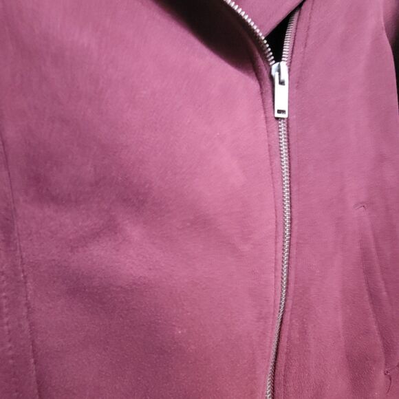 Old Navy Wine Suede Feel Zipper Jacket Size Medium - Picture 7 of 9